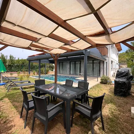 Derya Agullu 3 Vila Kaş