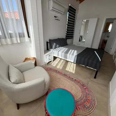 Derya Agullu 3 Vila Kaş