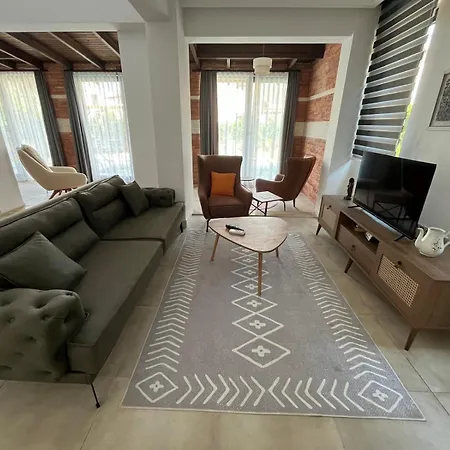 Derya Agullu 3 Villa *